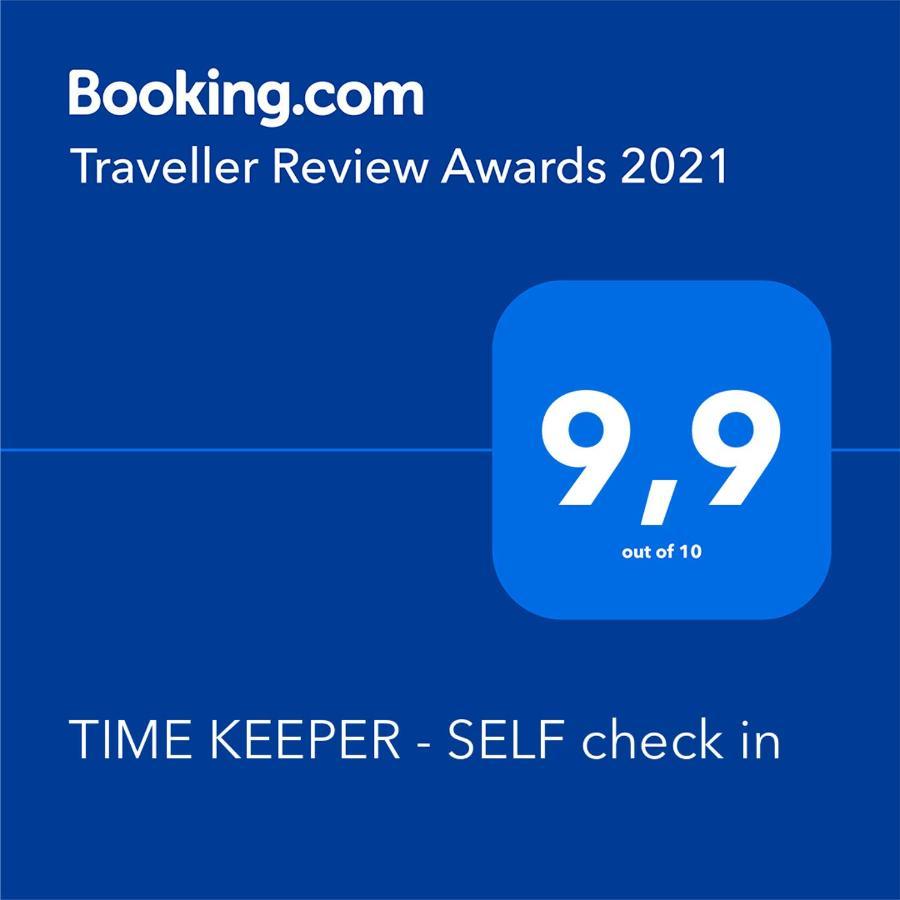 Апартаменты Time Keeper - Self Check In Осиек Экстерьер фото