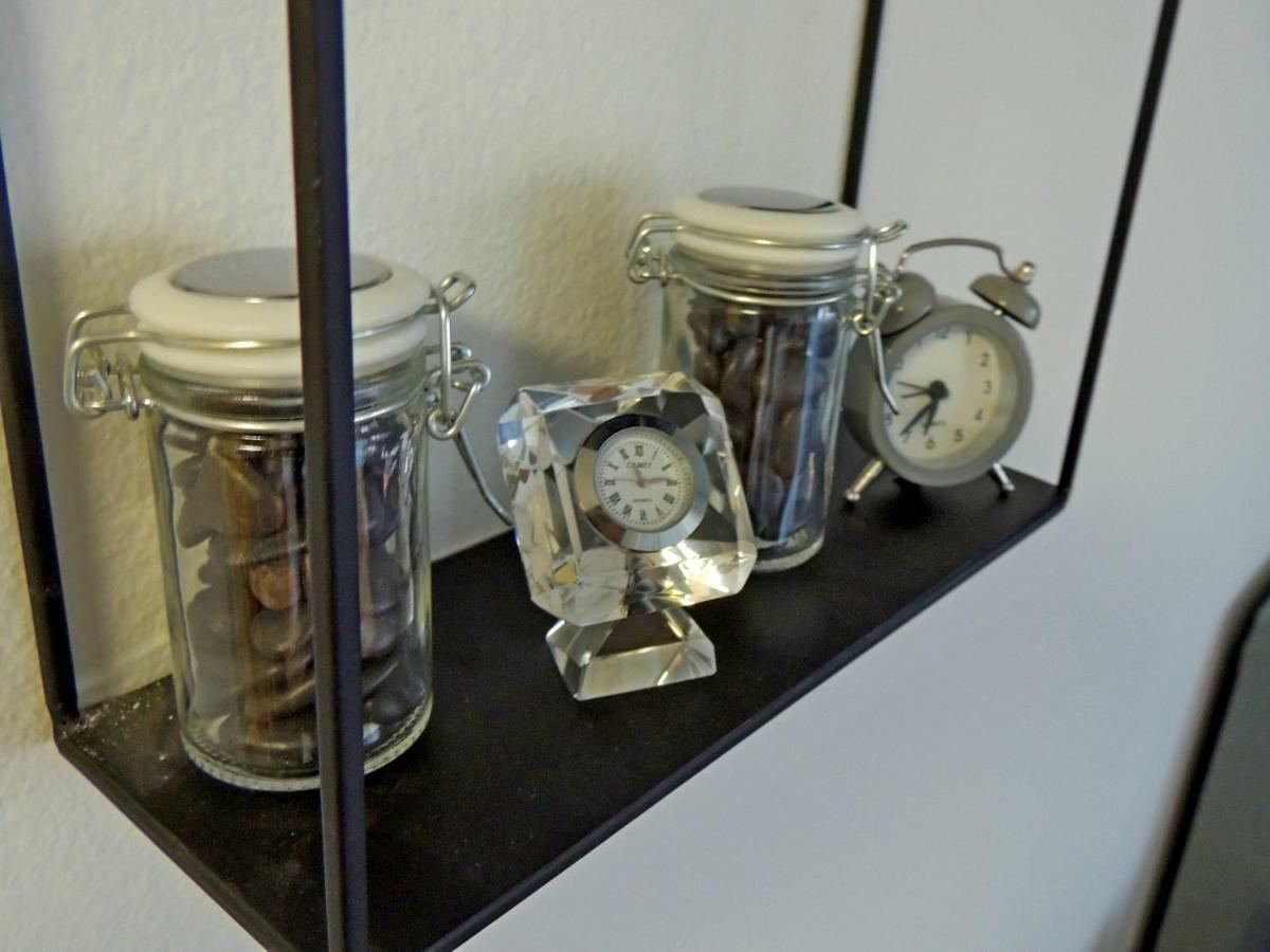 Апартаменты Time Keeper - Self Check In Осиек Экстерьер фото